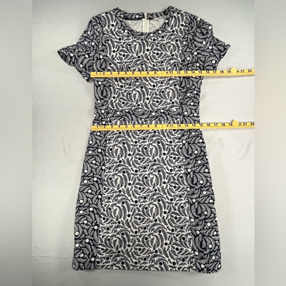 Boden Leaf Print Cap Sleeve Full Zip Fitted Bodice  Mini Dress - Picture 9 of 10